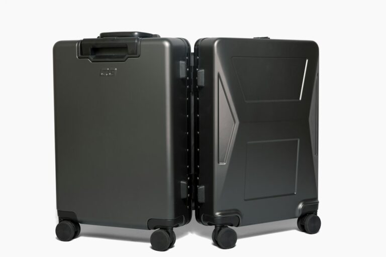 Top Features of Smart Luggage That Make Traveling Easier
